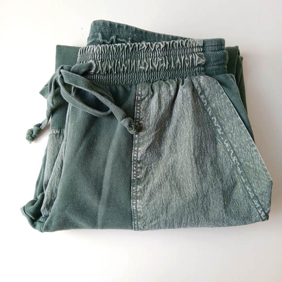 Daily Practice Cargo Joggers Green Women's Small - Picture 6 of 6